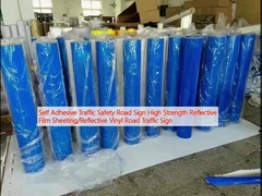 Αυτοκόλλητη οδική πινακίδα οδικής ασφάλειας υψηλής αντοχής ανακλαστική ταινία φύλλο/ανακλαστική οδική πινακίδα βινυλίου