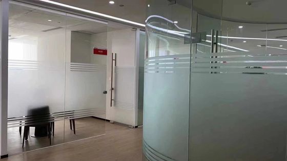 Μόνιμης Αφαιρεσιμότητας Αυτοκόλλητο Παγωμένο Παράθυρο Αυτοκόλλητο 280g Βάρος για διακόσμηση γραφείου